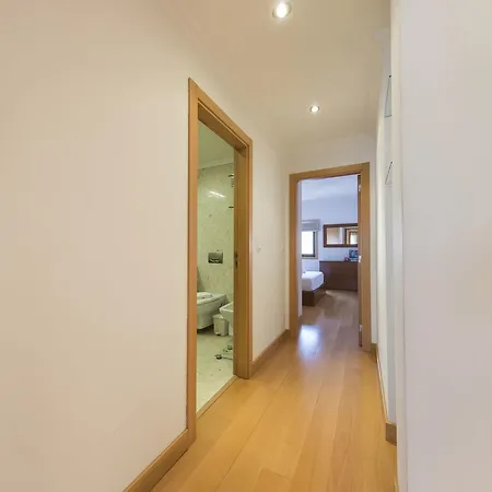 Lovelystay - Modern In Anjos