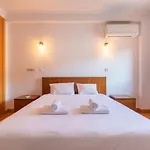 Lovelystay - Modern In Anjos Appartement *