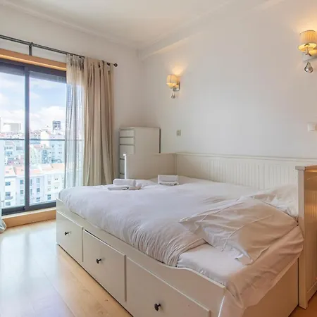 Apartment Lovelystay - Modern In Anjos *